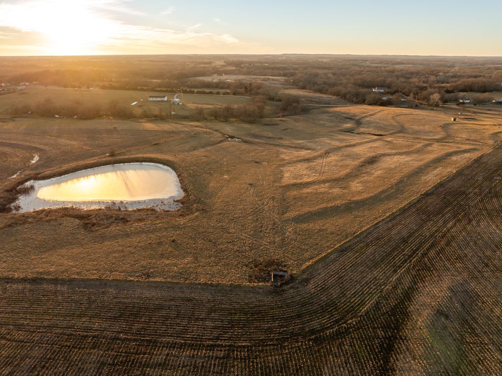 20 Acres, 0000 SW 1101st Road, Holden, MO 64040 Land and Farm