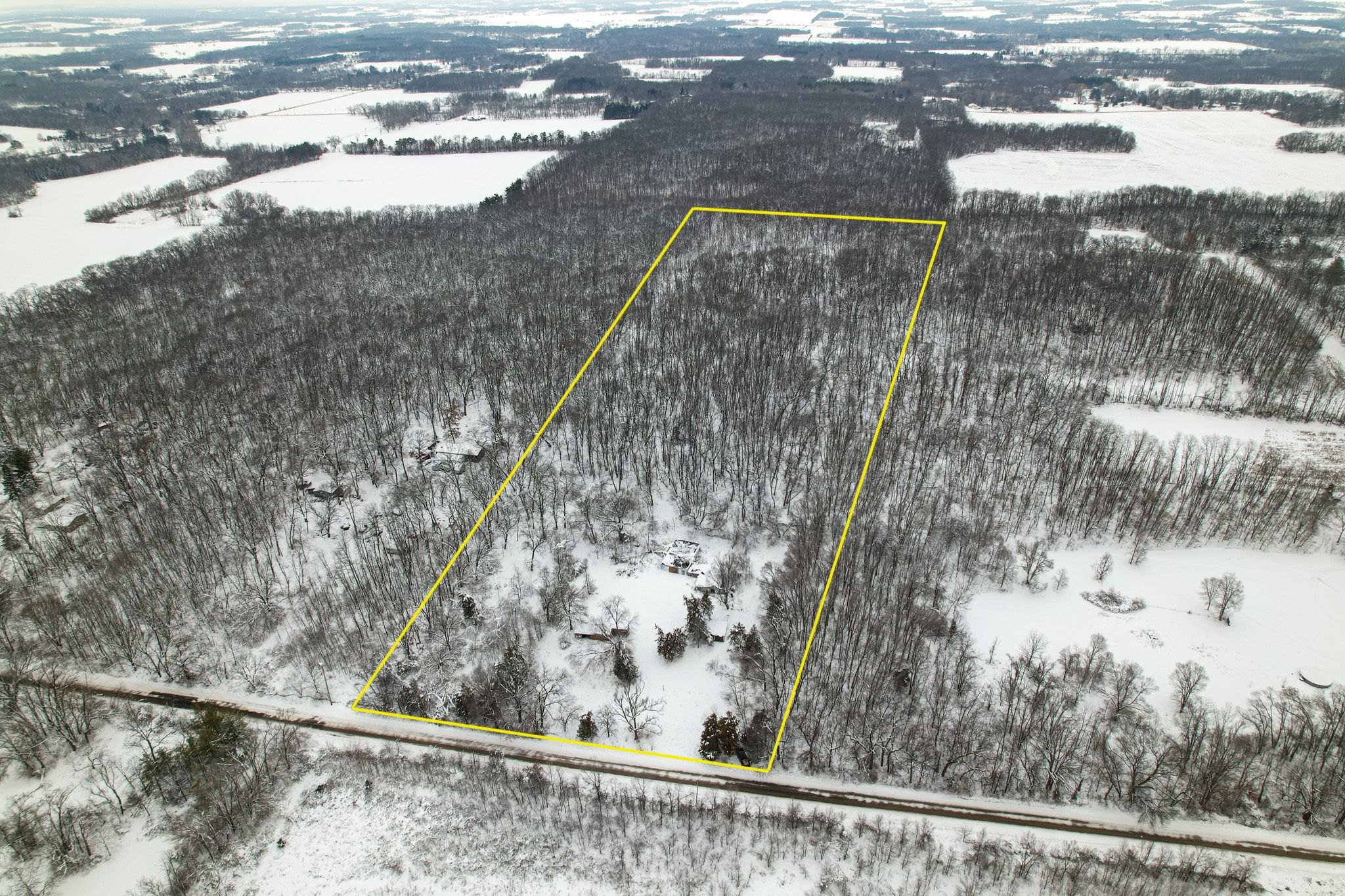 8945 Pomeroy Road, Rockton, IL 61072 Land and Farm