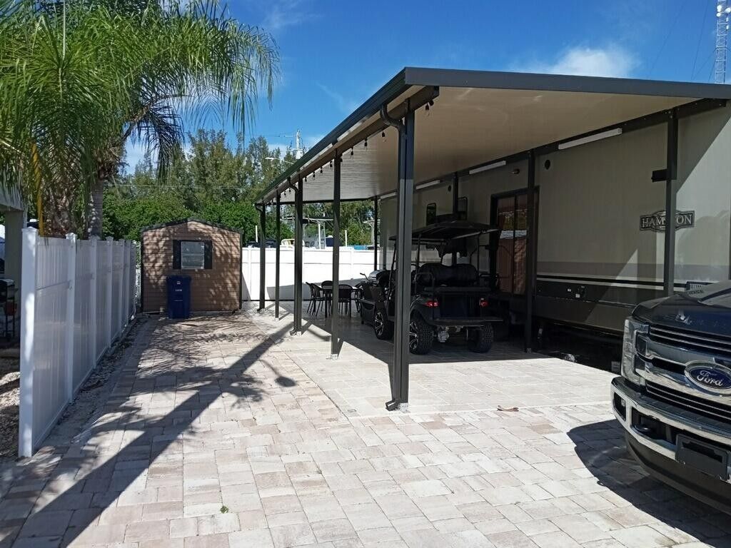 0.04 Acres, 325 Calusa Street, Key Largo, FL 33037 Land and Farm