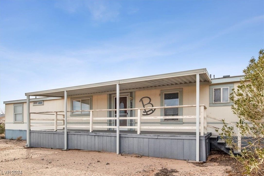 0.61 Acres, 9669 Slim Kidwell Way, CalNevAri, NV 89039 Land and Farm