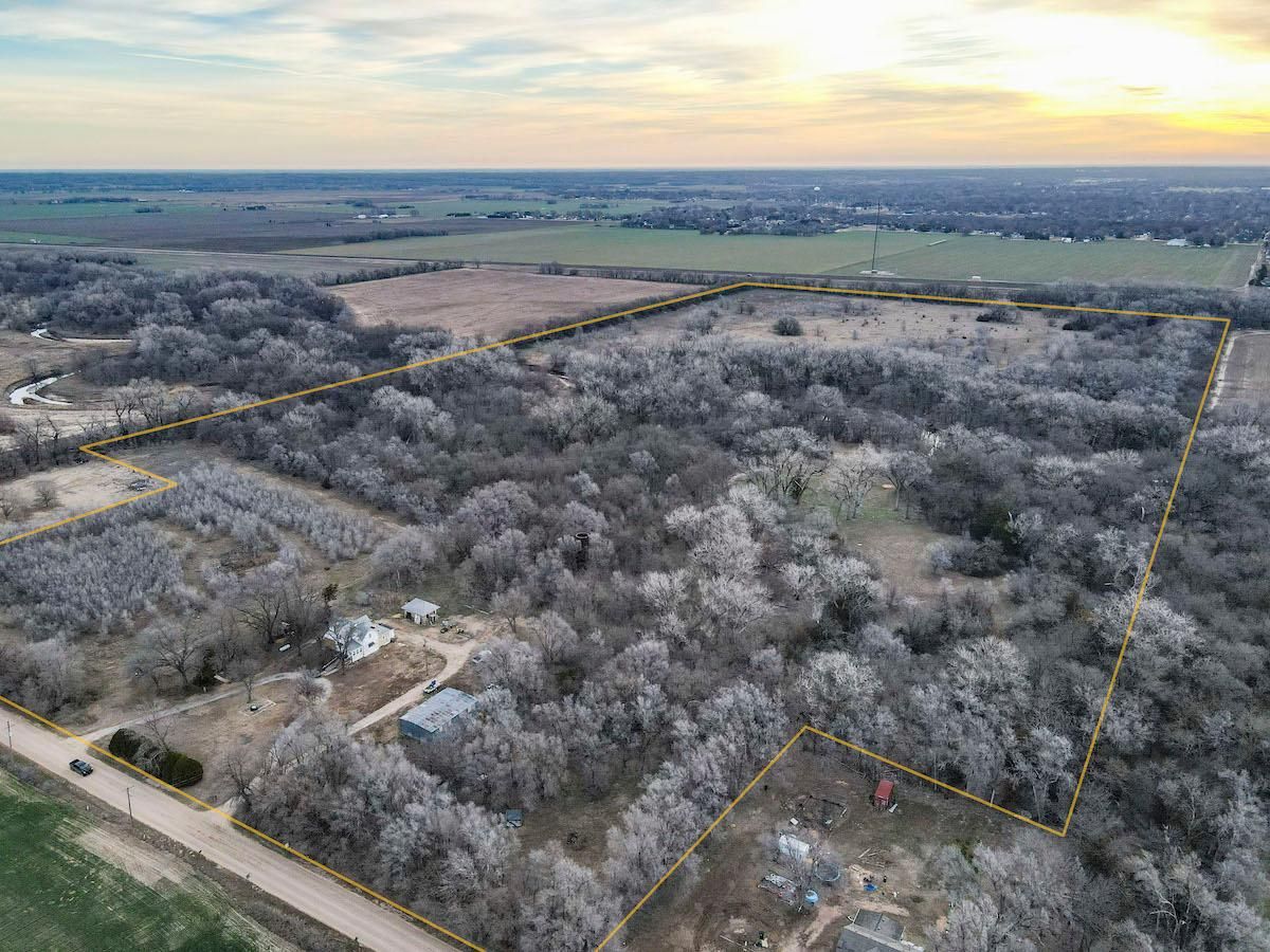 2400 Pennington Road, Hutchinson, KS 67501 Land and Farm