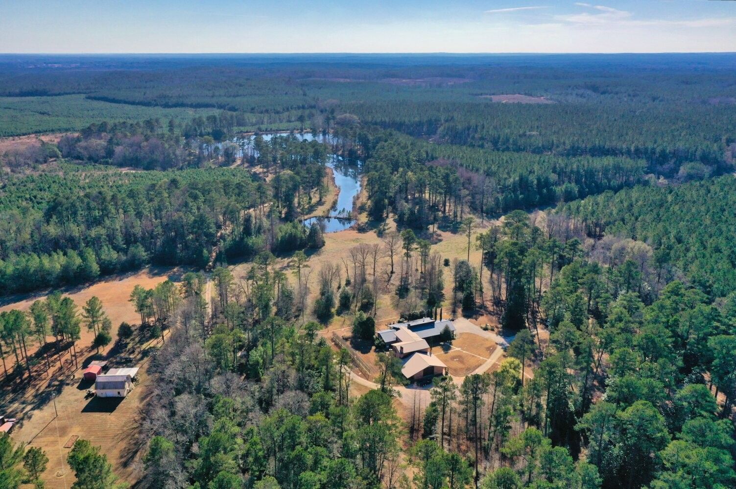 425 Acres, 997County Rd 266, Shubuta, MS 39360 Land and Farm