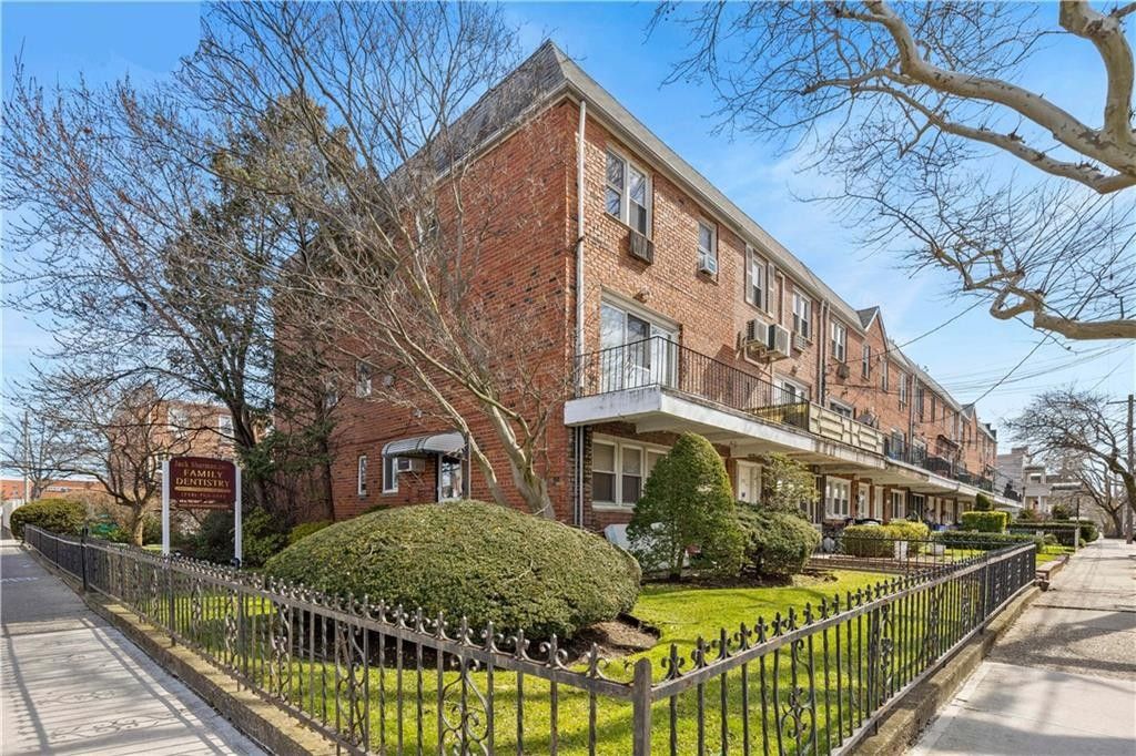 3,433 Acres, 2103 East 64th Street, Brooklyn, NY 11234 Land and Farm