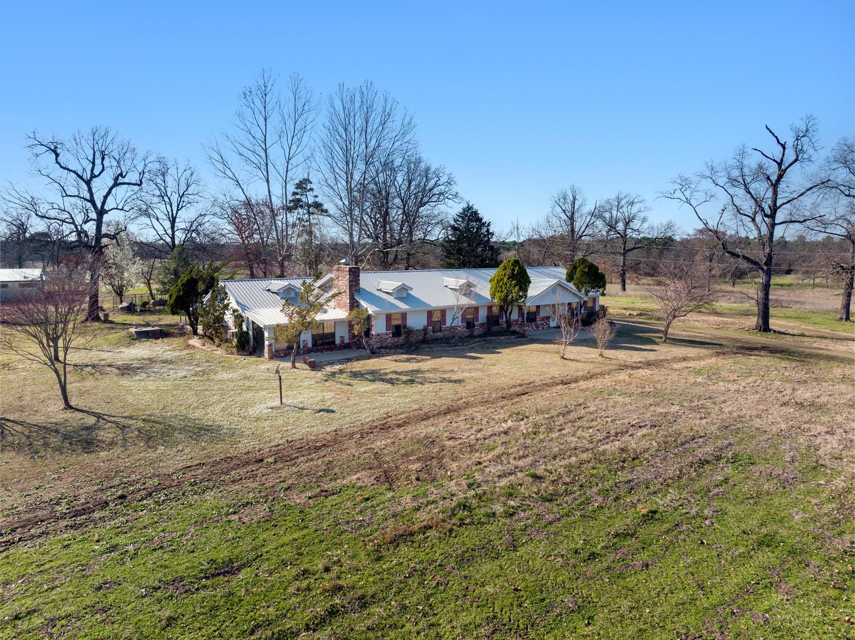 3255 Merry Highway, Valliant, OK 74764 MLS 2407409 Land and Farm