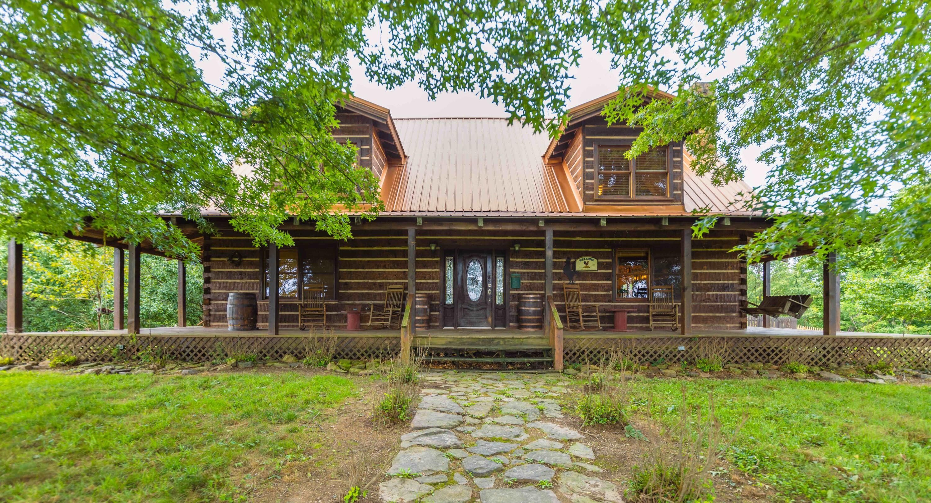 6700 Hwy 490, East Bernstadt, KY 40729 MLS 24006372 Land and Farm