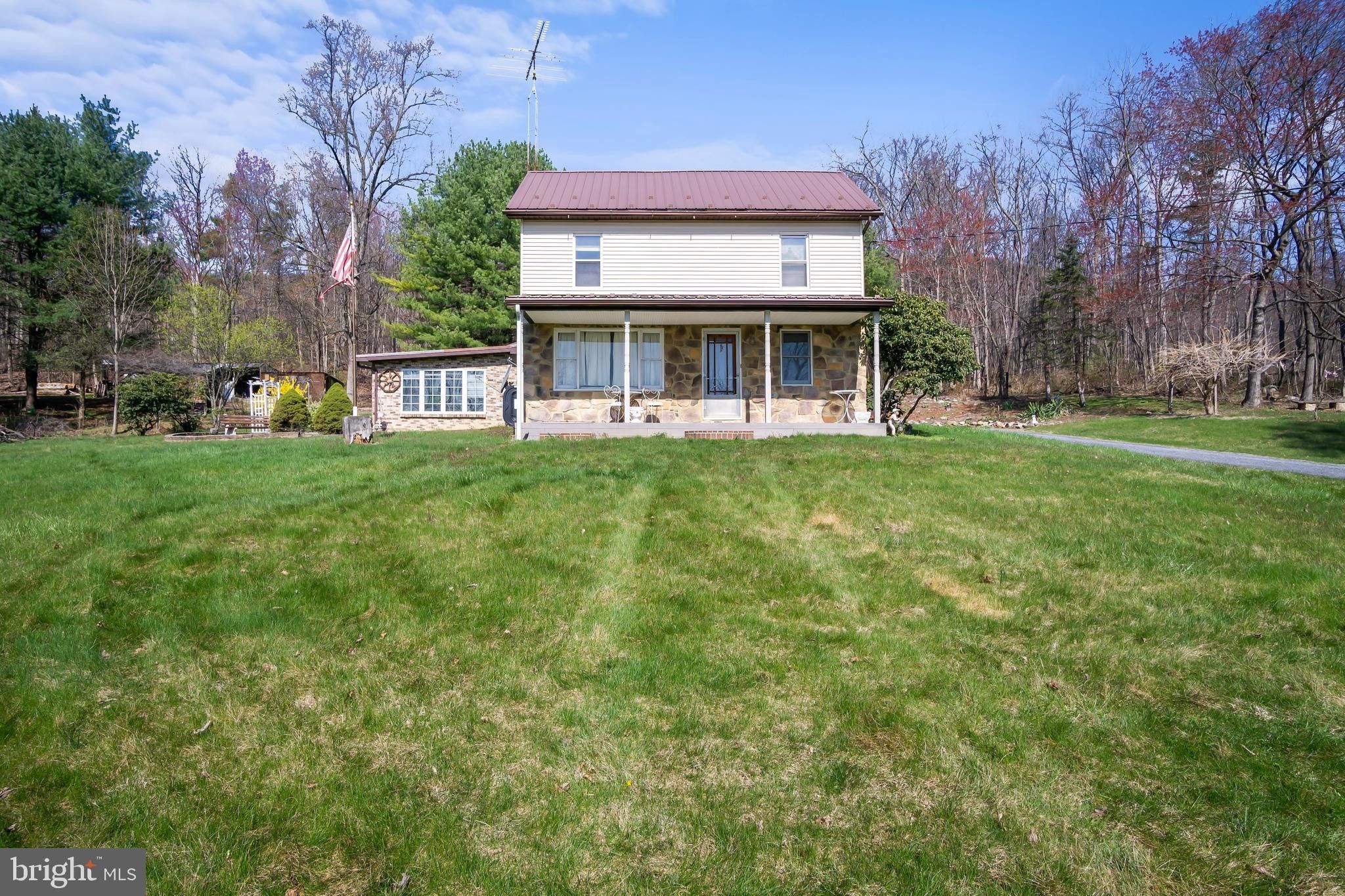 10.6 Acres, 5753 MOUNTAIN ROAD, Chambersburg, PA 17202 Land and Farm