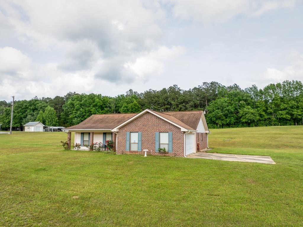 5 Acres, 71 Woodland Rd., Carriere, MS 39466 Land and Farm