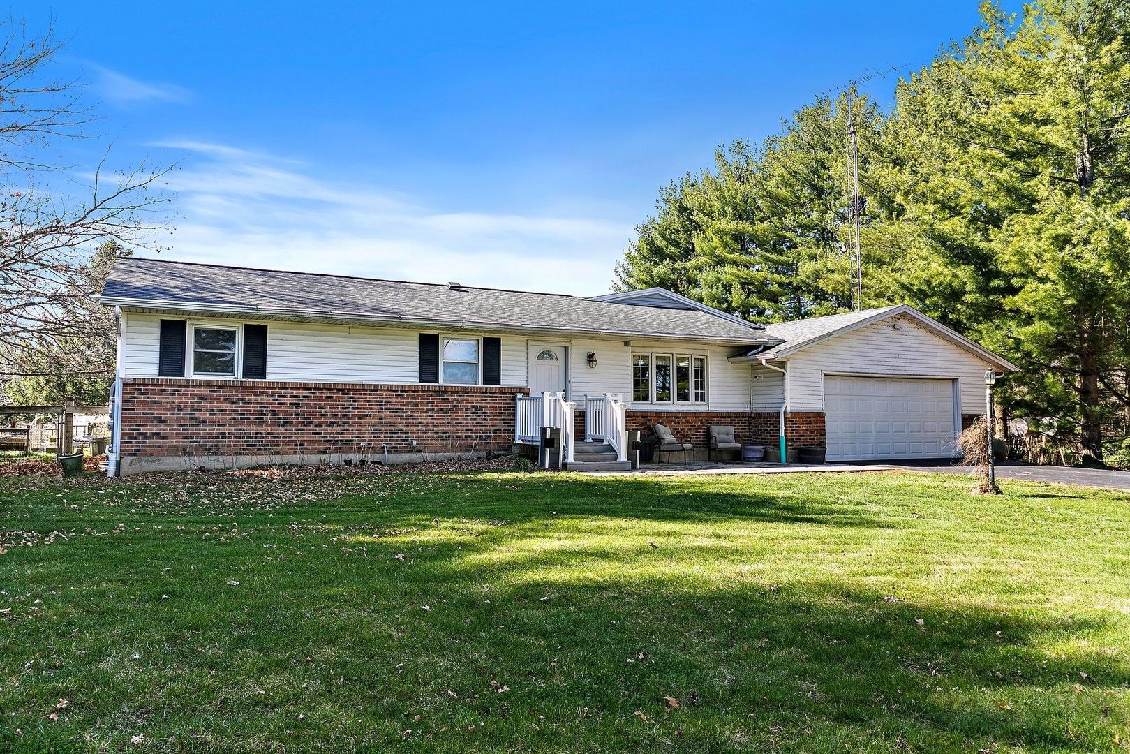 5.25 Acres, 2540 Scout Road, Kirkland, IL 60146 Land and Farm