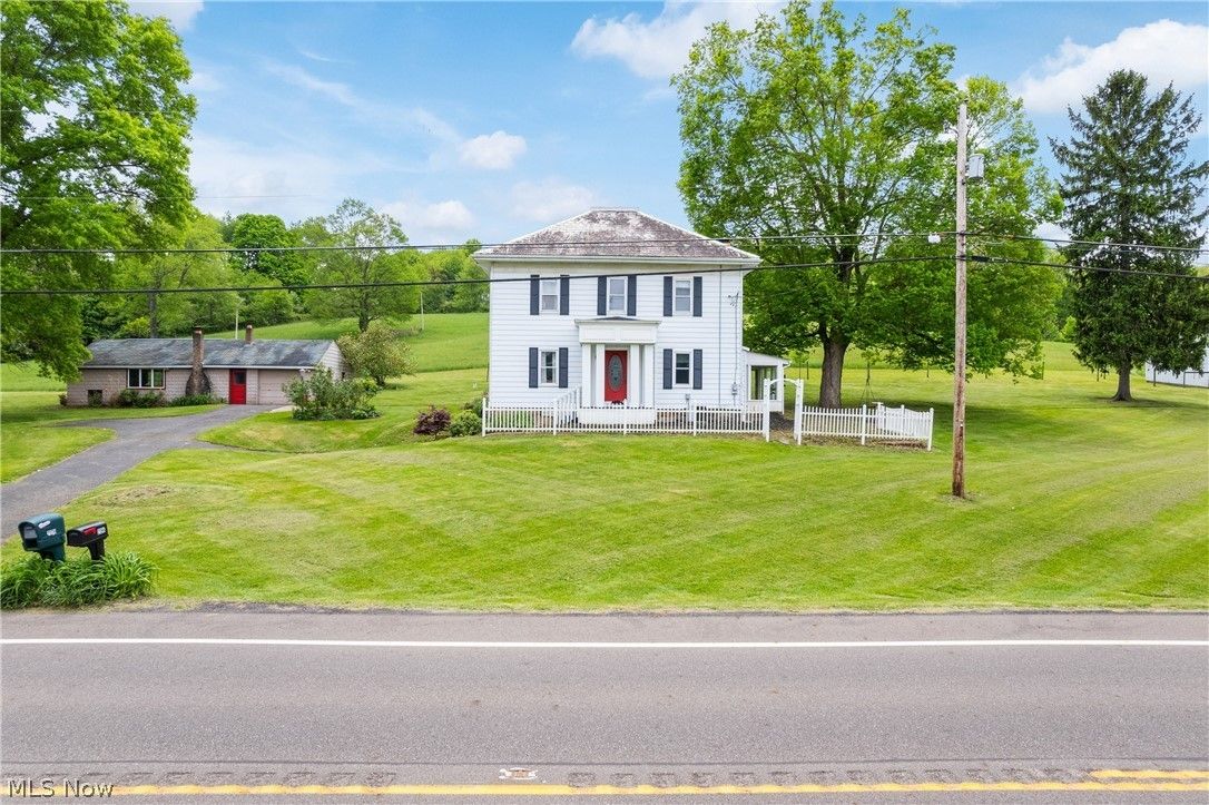 2196 Lodge Road SW, Sherrodsville, OH 44675 MLS 5037131 Land and Farm