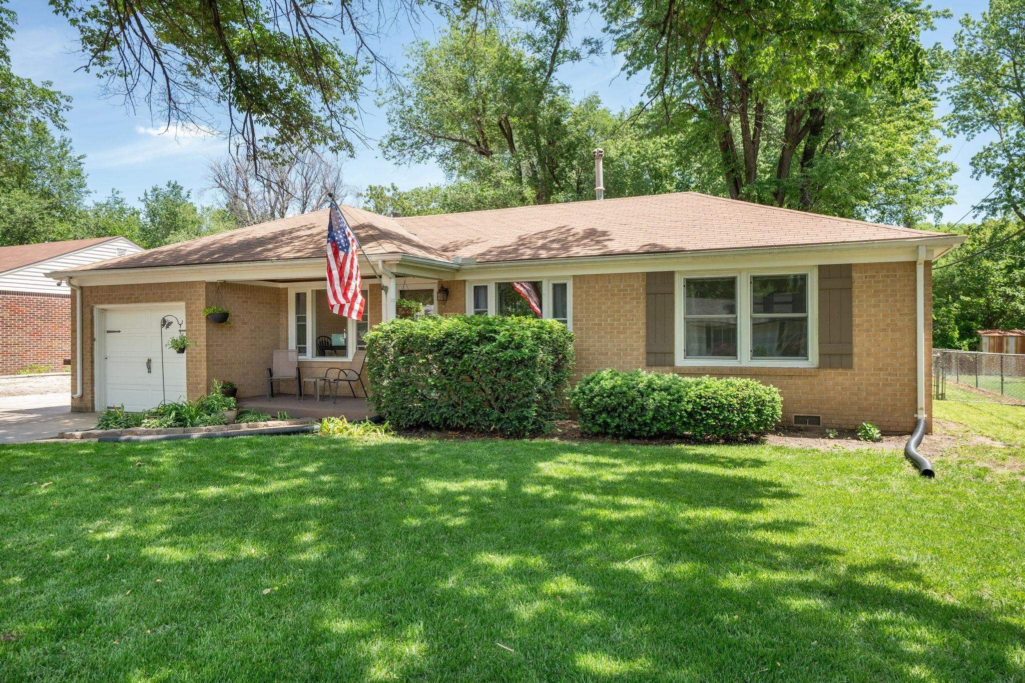 3220 N Coolidge Ave., Wichita, KS 67204 MLS 638949 Land and Farm