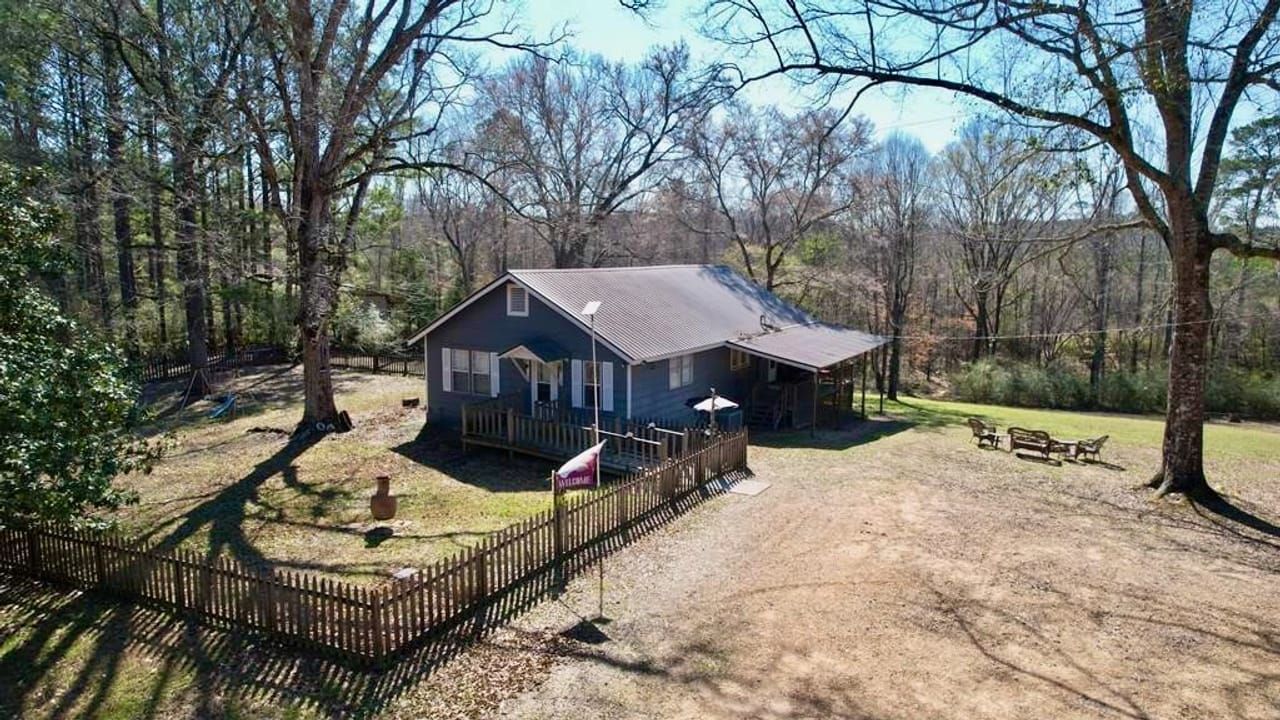 3129 Perry Road, Gloster, MS 39638 MLS 140852 Land and Farm