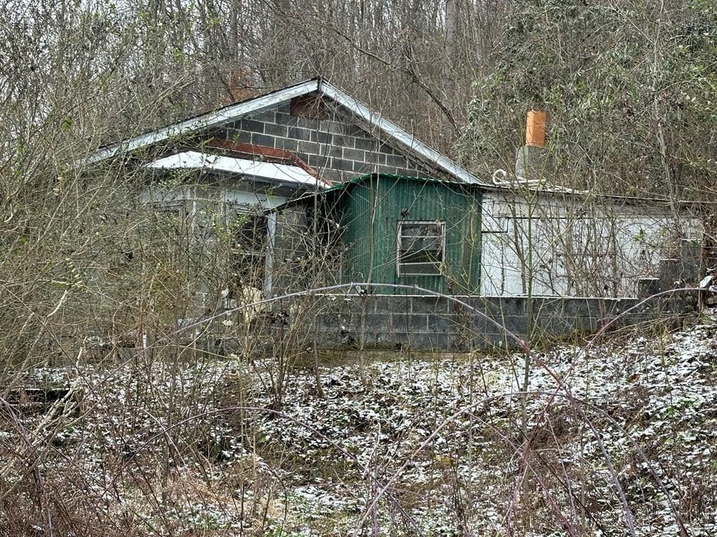 10 Acres, 7484 LESTERS FORK ROAD, Hurley, VA 24620 Land and Farm