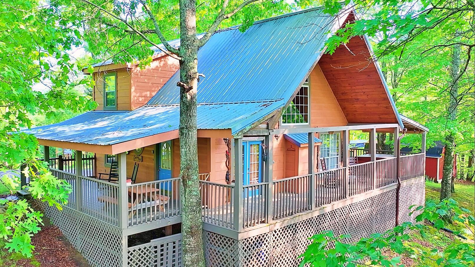 4171 Chamberlain Lane, Sevierville, TN 37862 MLS 268786 Land and Farm