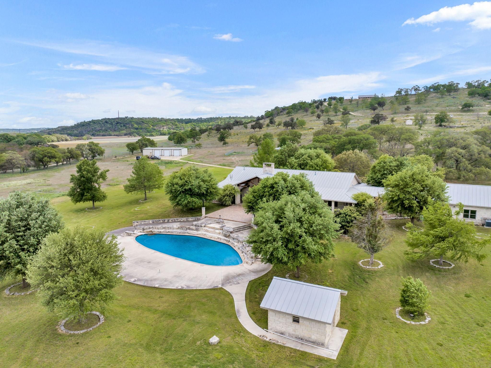245 Dee Tr West, Ingram, TX 78025 MLS 4223980813 Land and Farm