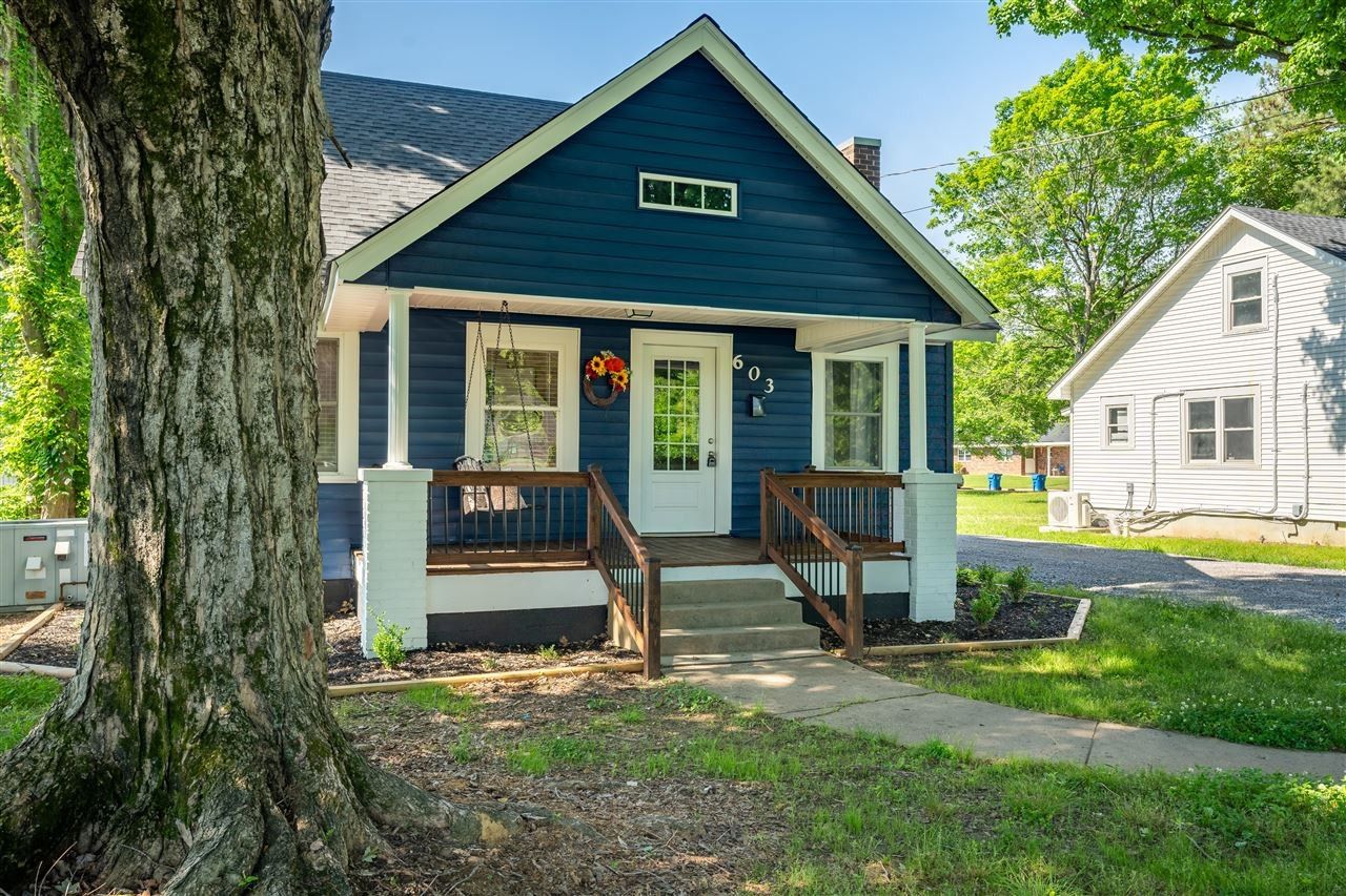 603 Sycamore Street, Murray, KY 42071 MLS RA20242581 Land and Farm