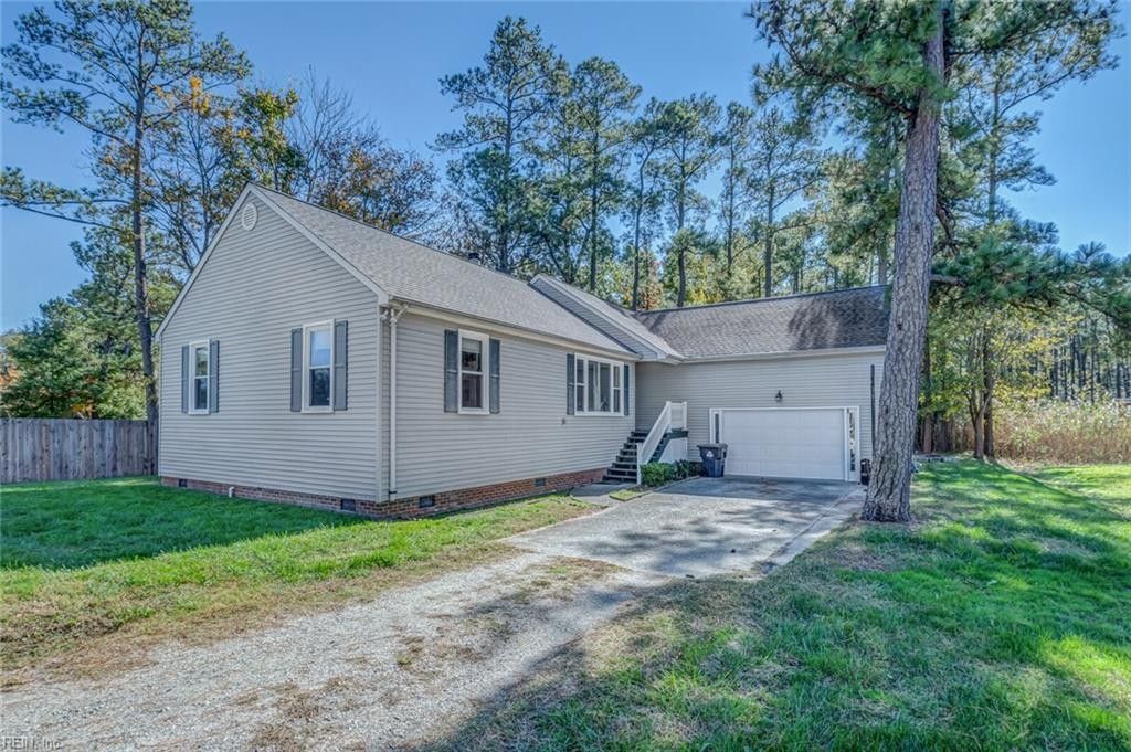 1112 Poquoson Avenue, Poquoson, VA 23662 MLS 10534109 Land and Farm