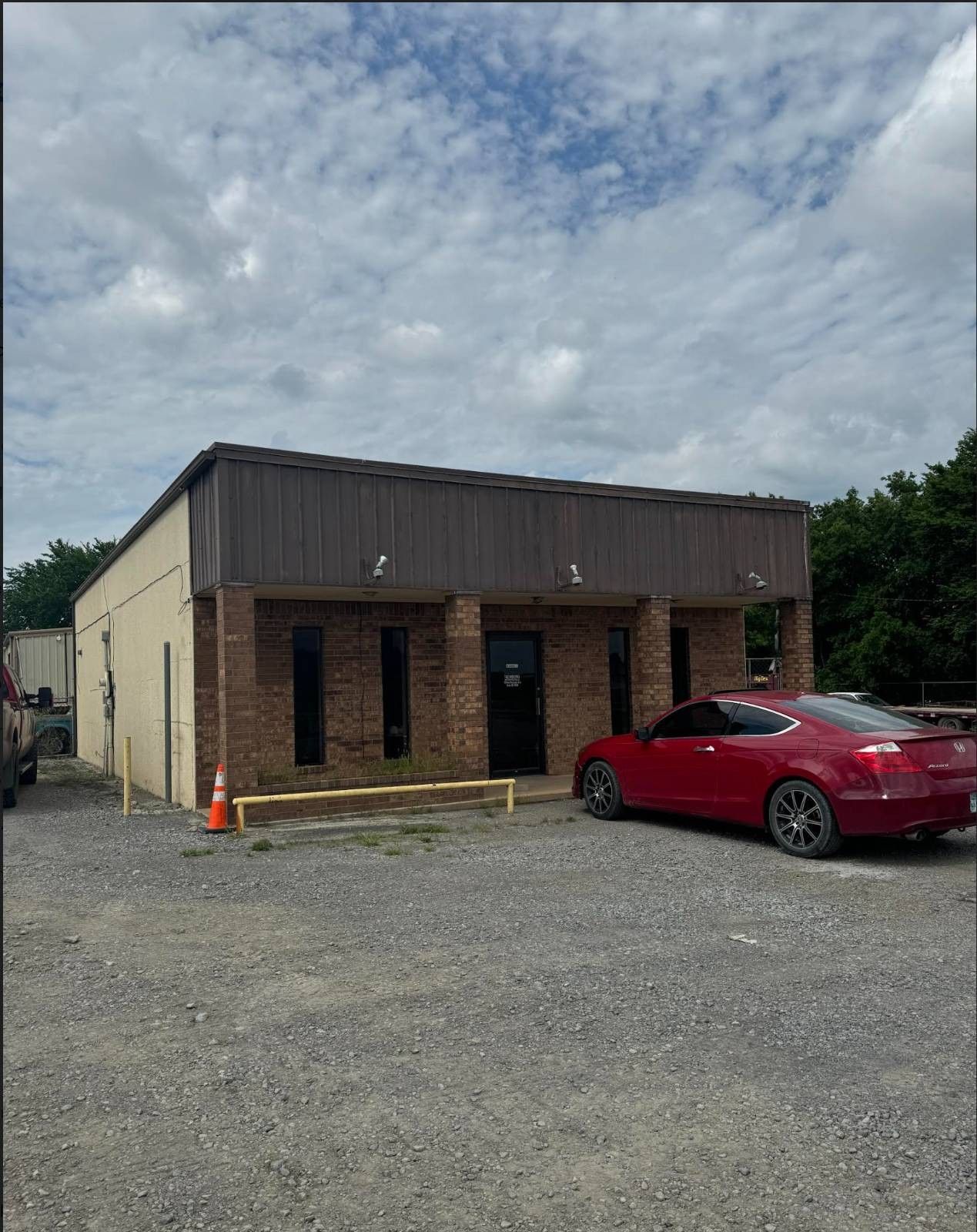 1121 W. Washington Ave, Krebs, OK 74554 MLS 11283932 Land and Farm