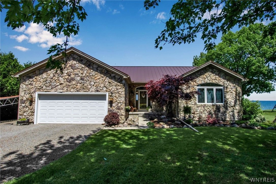 10637 Lakeshore Road, Lyndonville, NY 14098 MLS B1540829 Land and Farm