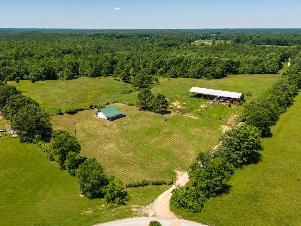 820 Liberty Hill Loop, Ethridge, TN 38456 Land and Farm