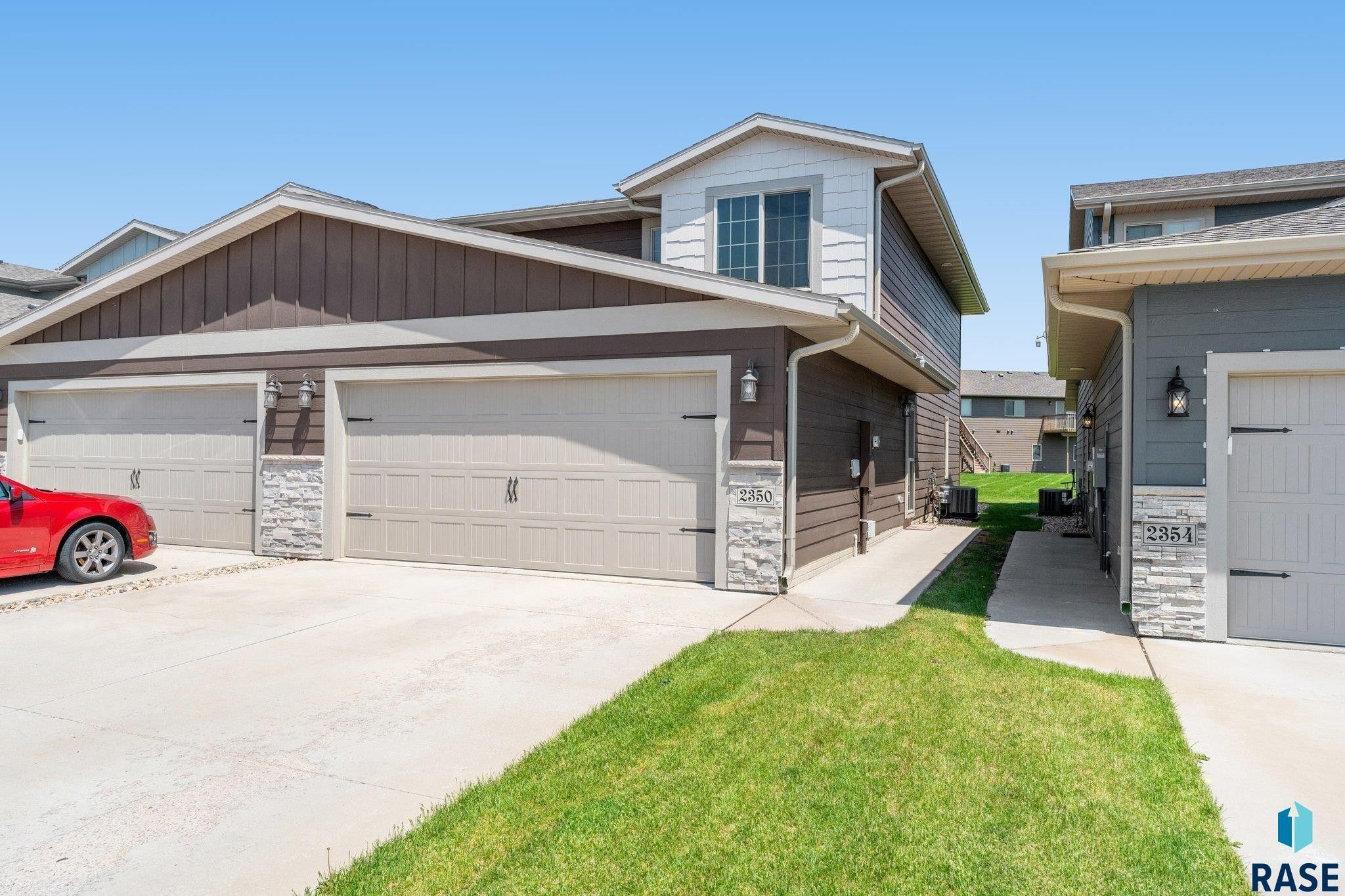 2350 S Ronsiek Ave, Sioux Falls, SD 57106 MLS 22403892 Land and Farm