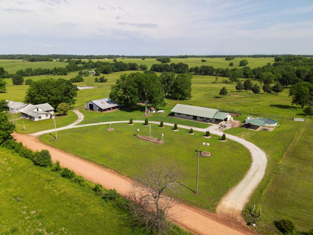 2660 & 2626 Kentucky Road, Seneca, MO 64865 MLS Newton 20 Land and