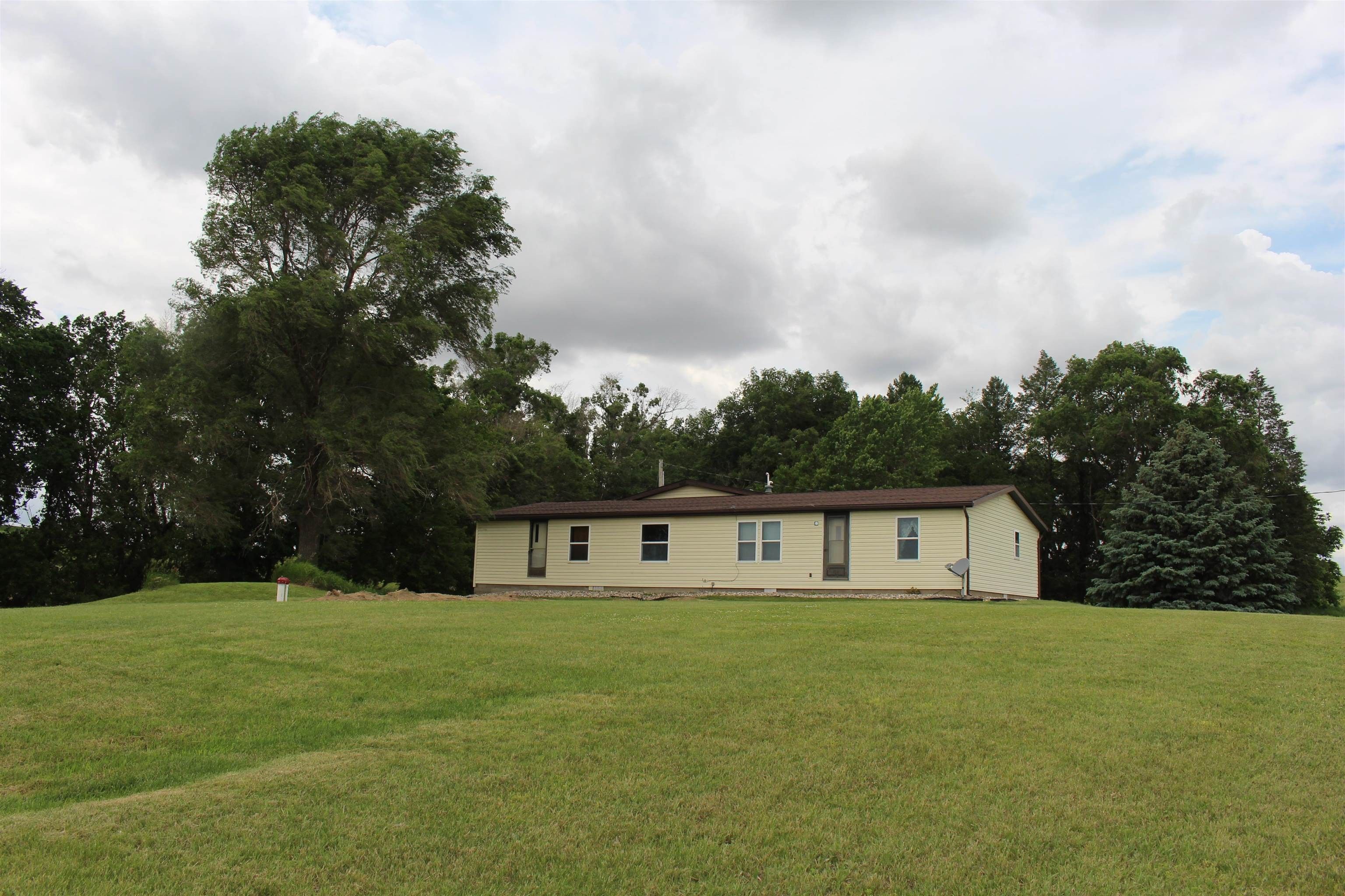 1.7 Acres, 2133 Landmark Avenue, Ida Grove, IA 51445 Land and Farm