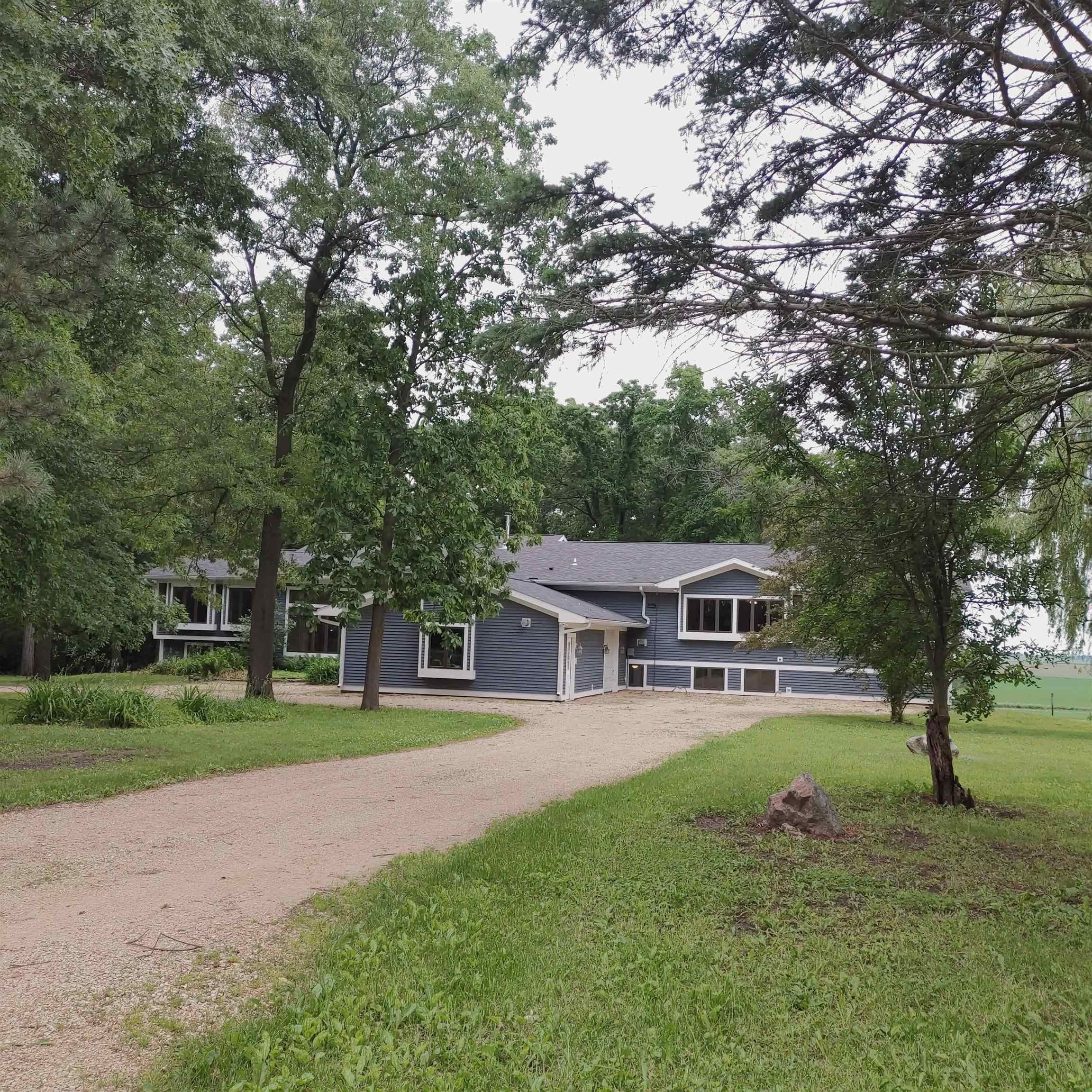 10799 Randall, Capron, IL 61012 MLS 202402851 Land and Farm