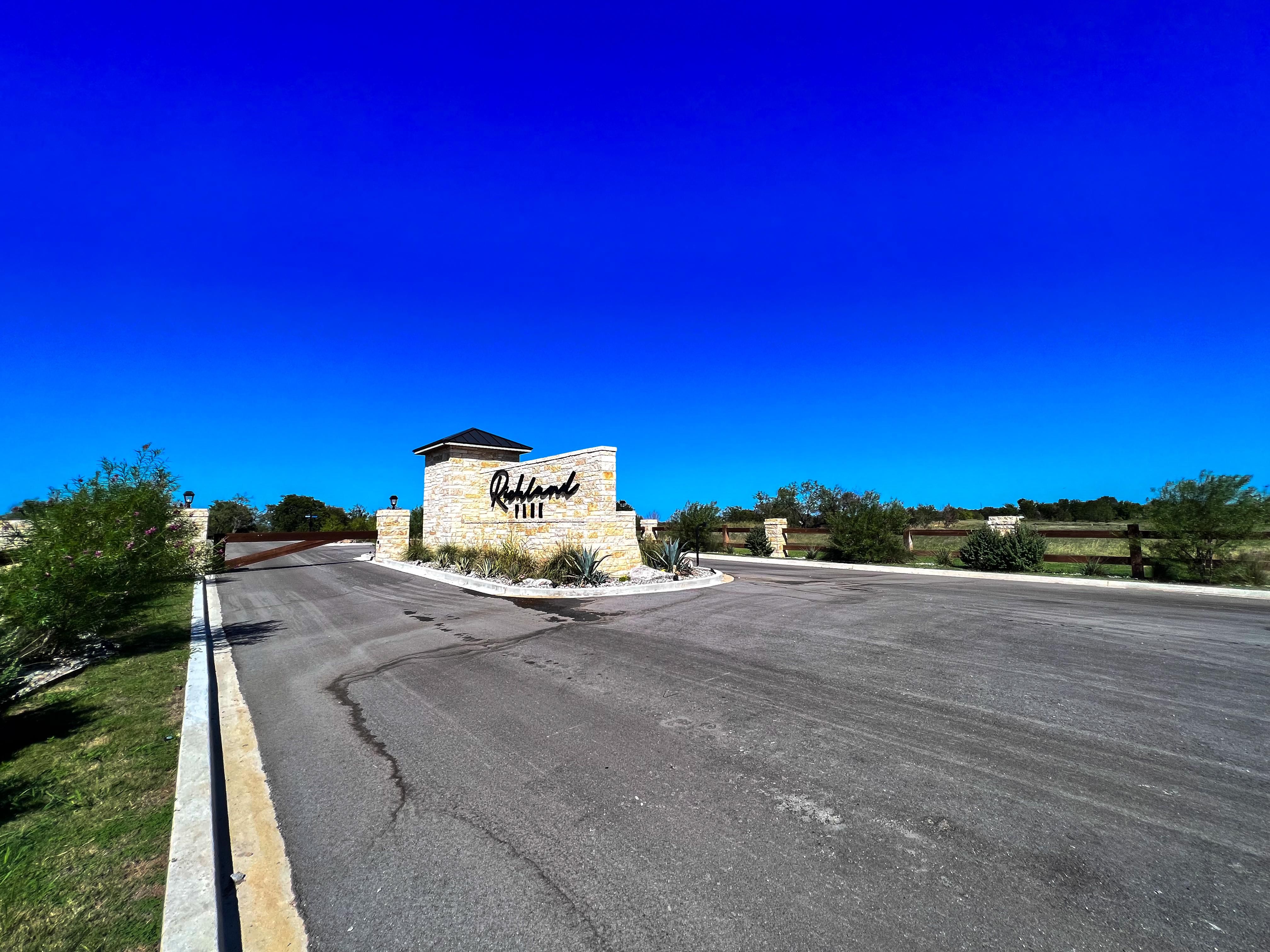 Lot 24 Edgewater Way, Corsicana, TX 75109 MLS 20535077 Land and Farm