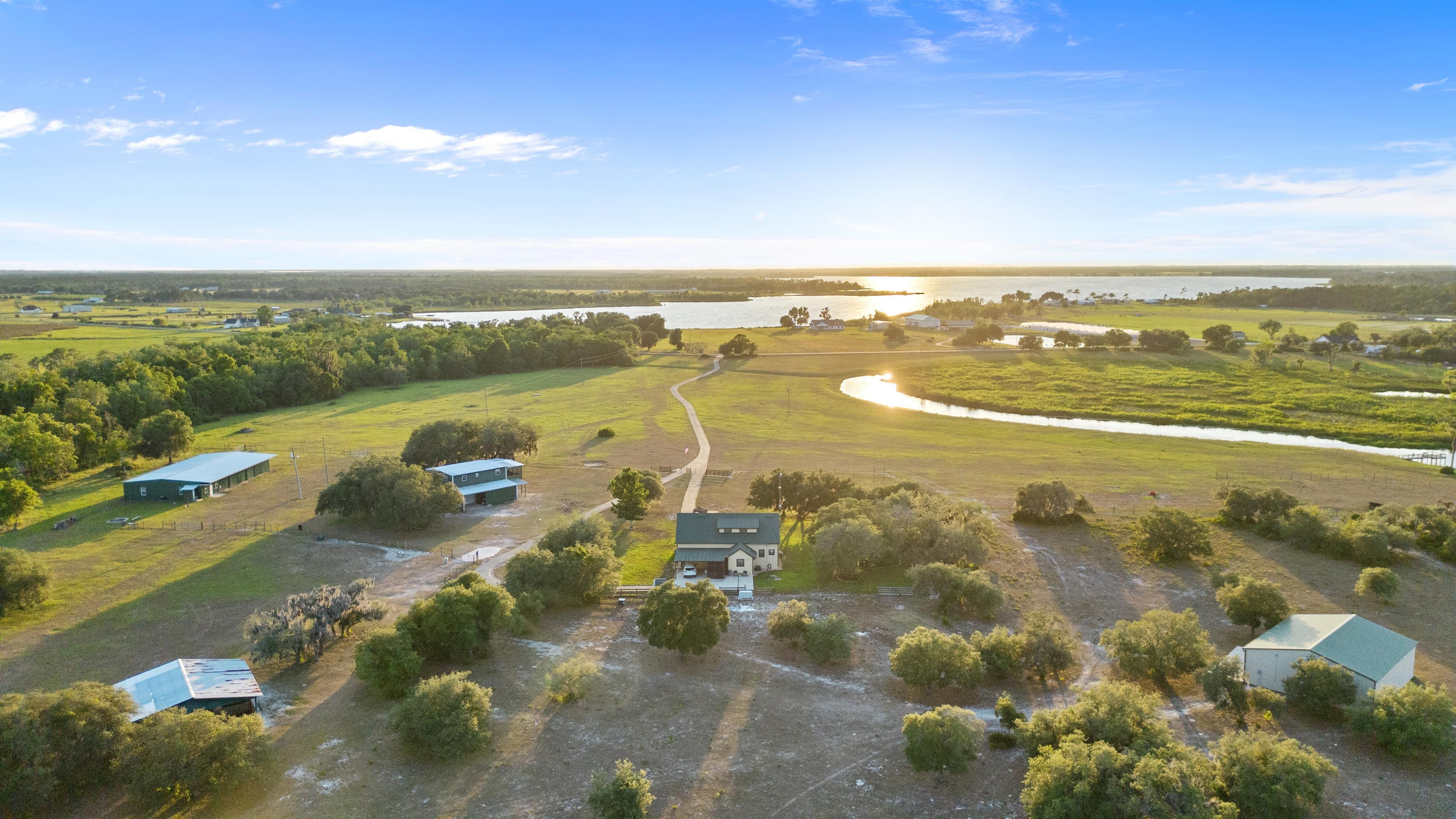 1980 Lake Buffum Road, Fort Meade, FL 33841 Land and Farm