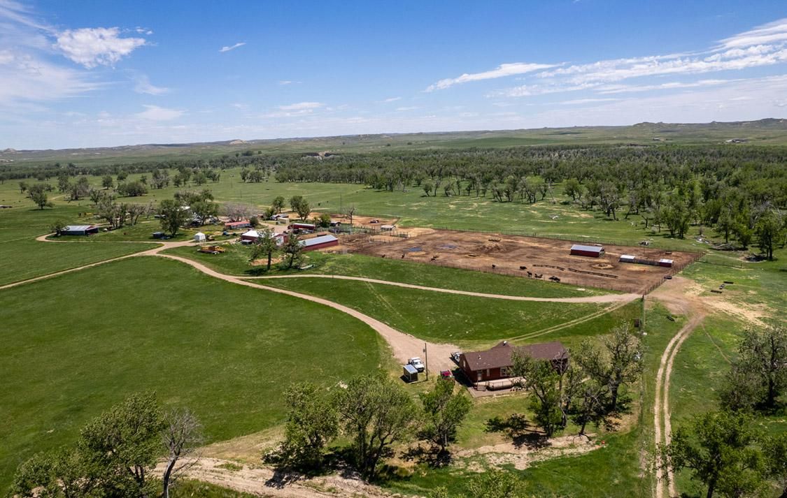 Powderville West Road, Broadus, MT 59317 Land and Farm