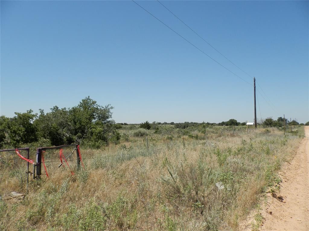 000 Trolinder Road, Quanah, TX 79252 MLS 20646015 Land and Farm
