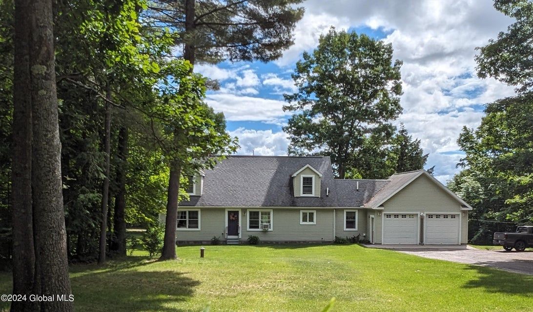 47 Lakeview Ave, Moriah, NY 12960 MLS 202417235 Land and Farm