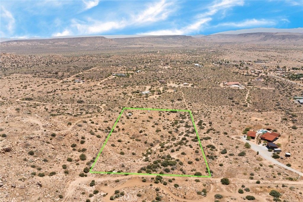 2639 Tumbleweed Trail, Pioneertown, CA 92268 MLS JT24127749 Land