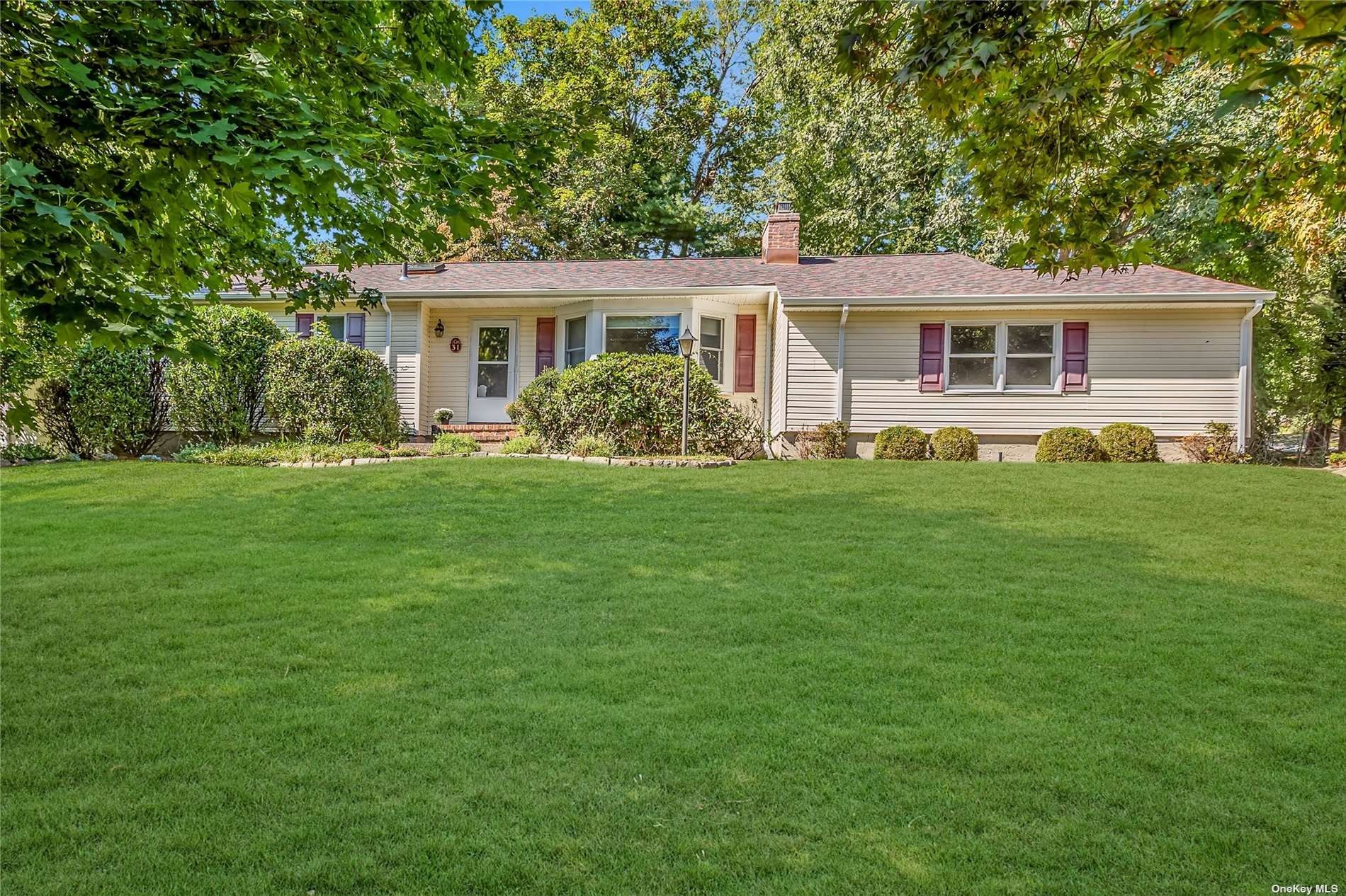 31 Eckernkamp Drive, Smithtown, NY 11787 | MLS: 3562321 | Land and Farm