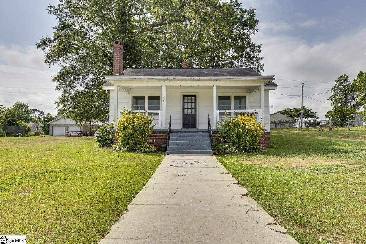 307 Laurens Street, Joanna, SC 29351 MLS 1530918 Land and Farm