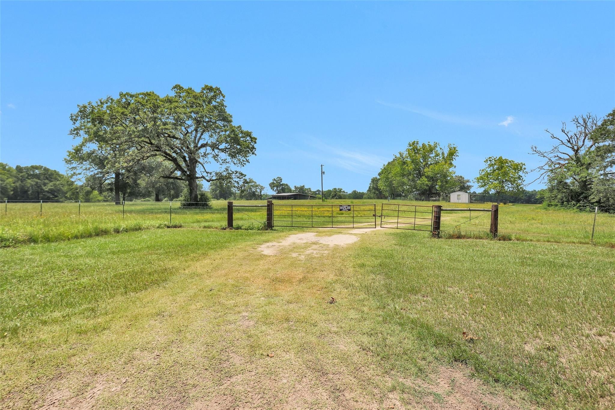 7395 County Road 4200, Lovelady, TX 75851 MLS 70921563 Land and Farm