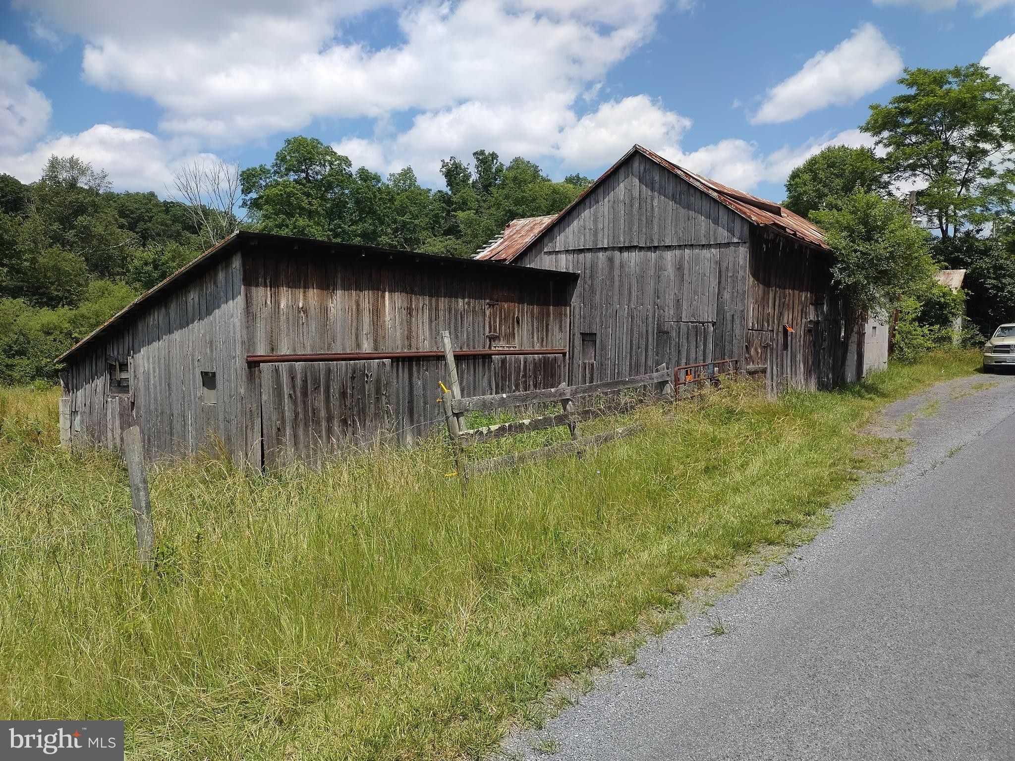 1253 PERRY, Winchester, VA 22602 MLS VAFV2019670 Land and Farm