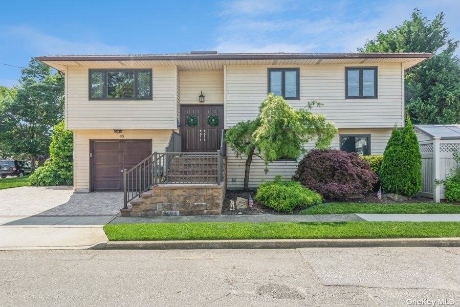 65 Sunset Road, Massapequa, NY 11758 MLS 3563575 Land and Farm