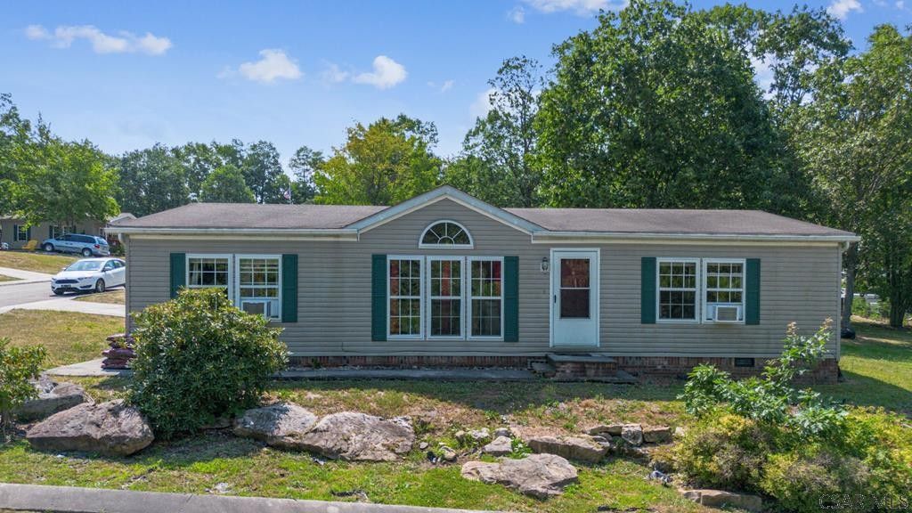 801 Center Street, Boswell, PA 15531 MLS 96034946 Land and Farm