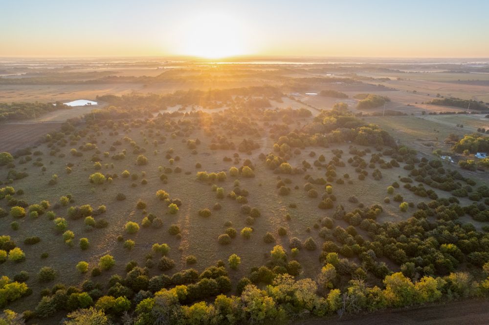 0000 Southwest Indianola Road, Douglass, KS 67039 MLS Butler 40