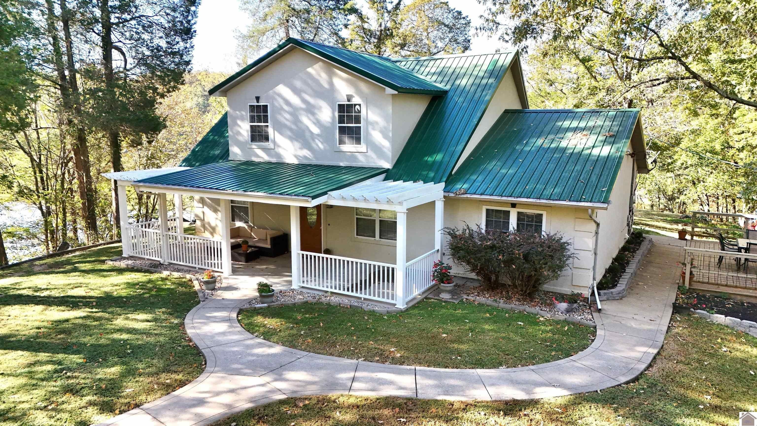 2654 State Route 274, Eddyville, KY 42038 MLS 129260 Land and Farm