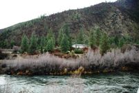 Property in Siskiyou County, California