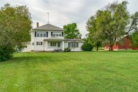 Residential Property in Montgomery County, Illinois
