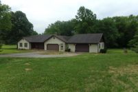 Property in Saline County, Illinois
