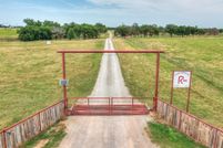 Property in McClain County, Oklahoma