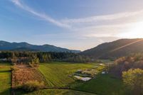 Farm Property in Josephine County, Oregon