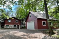 Property in Marinette County, Wisconsin