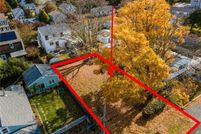 Property for sale in Newport County, Rhode Island