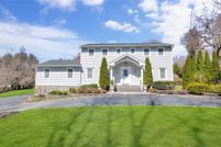 Property for sale in Suffolk County, New York