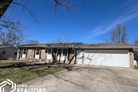 Residential Property for sale in Henry County, Iowa